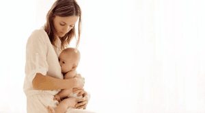 Newborn hiccups after feeding: Baby hiccups Solutions.
