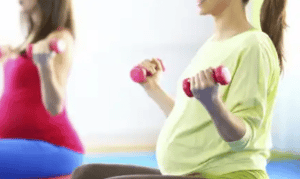 Can you lift weights while pregnant?
